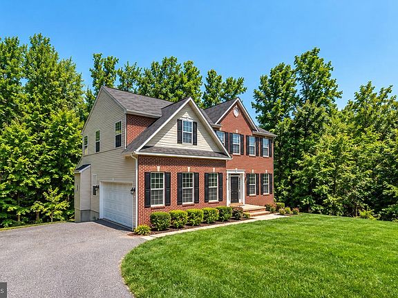 2nd image of 19021 Poplar Ridge Rd