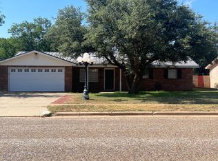 112 N 24th St, Lamesa, TX 79331