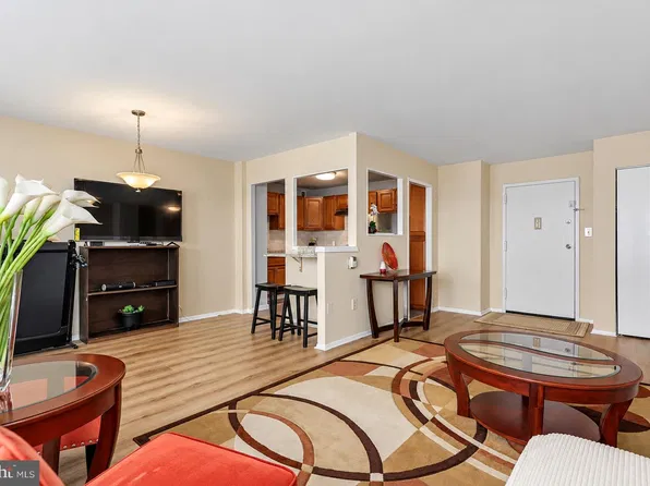 1111 University Blvd W APT 1114-A, Silver Spring, MD 20902