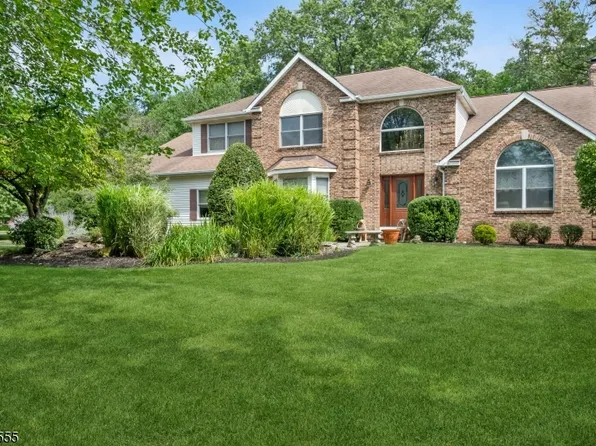 72 Ichabod Crane Ln, Montgomery Twp., NJ 08502