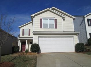 1216 Allegiance Dr, Charlotte, NC 28217