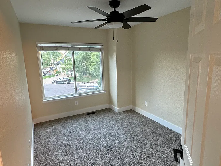 First extra bedroom.