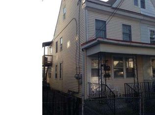 320 Lafayette St, Bristol, PA 19007