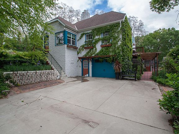 4th image of 2000 Plum Creek Rd