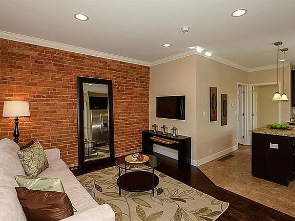 3rd image of 3954 Pecos St