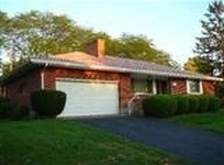 3268 Hillpoint Ln, Dayton, OH 45414