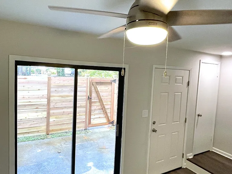 6340 Holcomb Way #A — Photo 6