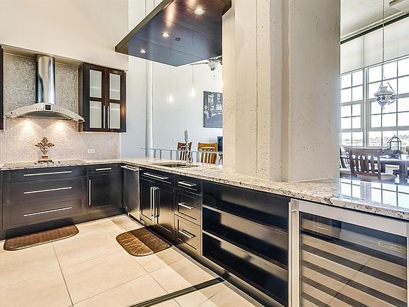 3rd image of 2600 W 7th St APT 2700