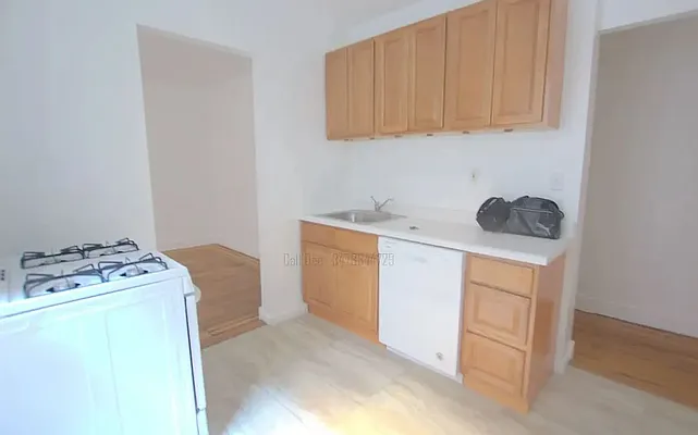 Rented by Corcoran | media 14