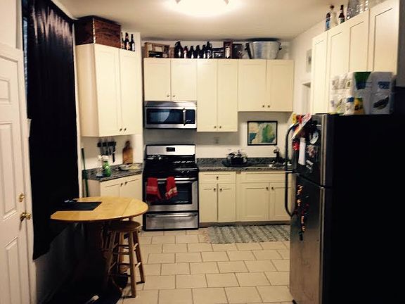 3rd image of 3306 W North Ave #1R