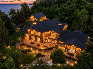 100 Melissa Ln, Tiny, ON L9M0T8