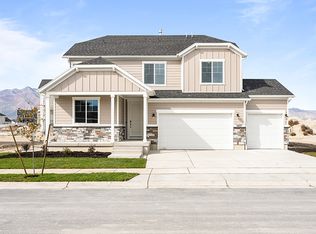 5477 Saddle Stone Dr N, Eagle Mountain, UT 84005