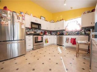 6839 Fair Ridge Dr, Indianapolis, IN 46221