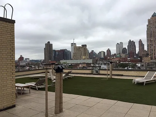 Rented by Performing Assets Corp | media 16