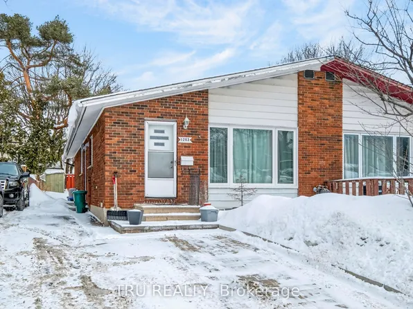 1263 Maitland Ave #B, Ottawa, ON K2C 2C4