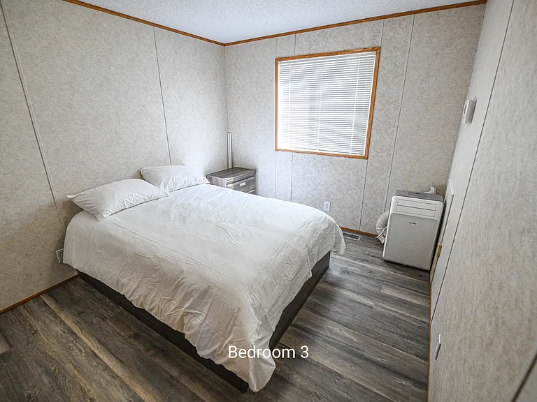589 Stewart St — Photo 11