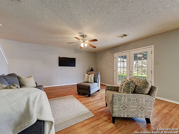 4th image of 13536 Auburn Oaks