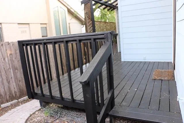 3 bed, 2.5 bath, 2121 sqft, $2,050 — Photo 4