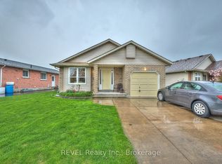 7395 Alex Ave, Niagara Falls, ON L2G 7V1