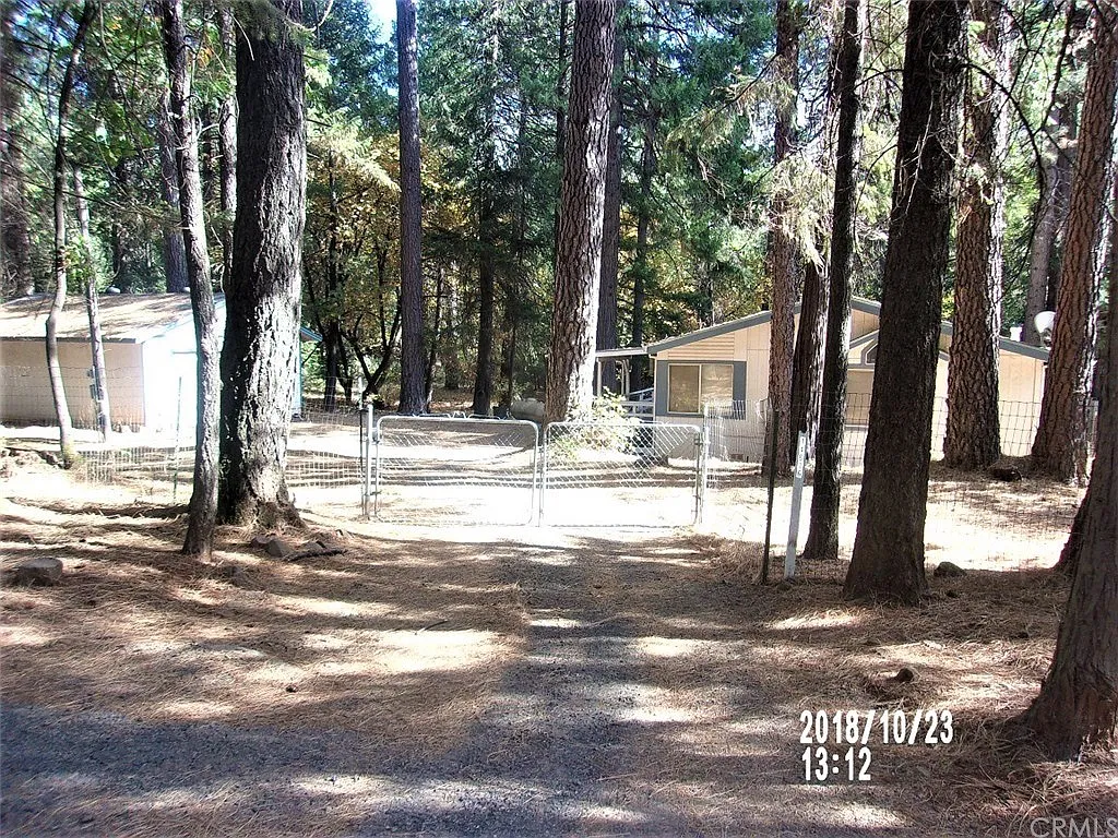 14616 Wood Dr photo 1