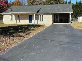 807 Silver Dapple Ln, Kernersville, NC 27284