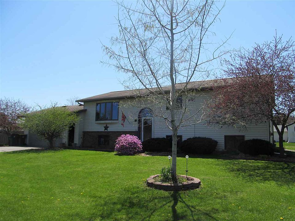 1st image of 1901 Orchid Cir