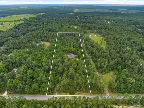 5111 Pilgrim Trl W, Molino, FL 32577