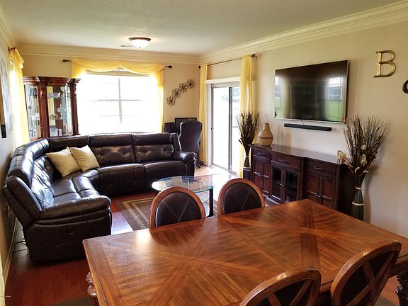 4th image of 1406 Baldwin Rowe Cir
