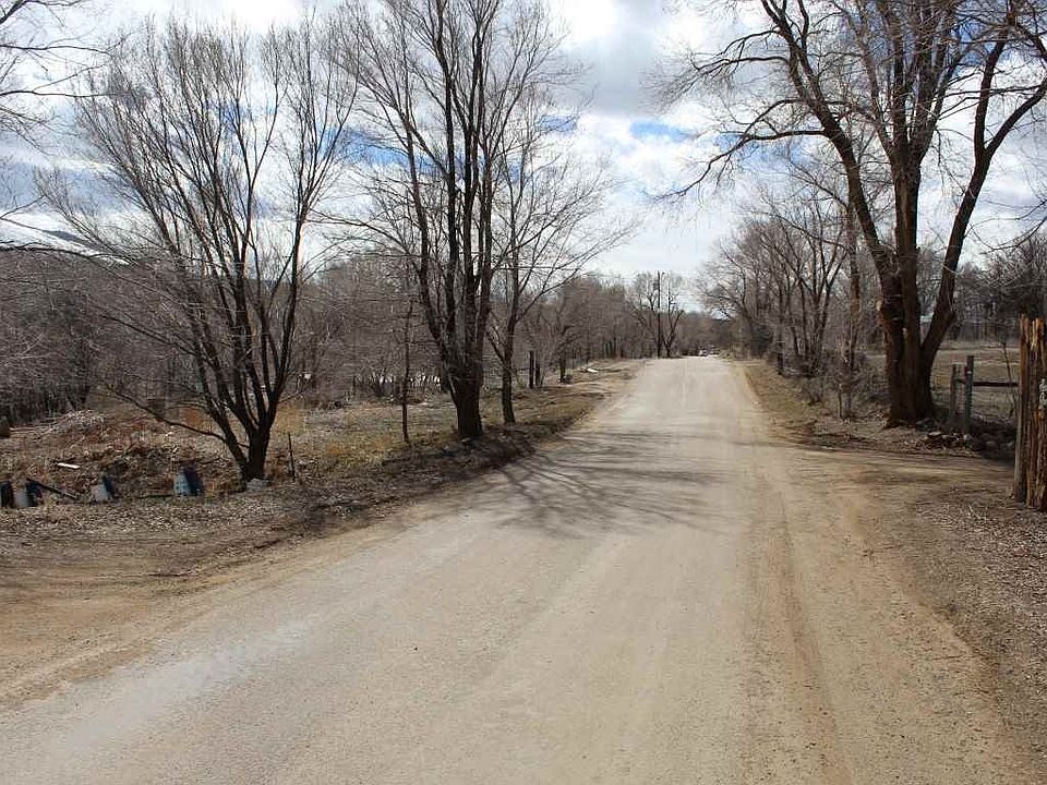 2nd image of 84 Cabresto Rd