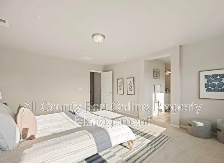 5217 Alberta Falls St — Photo 11