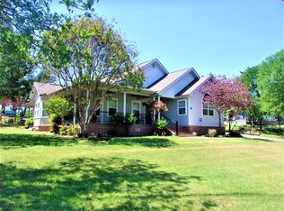 530 Sandy Mountain Dr, Sunrise Beach, TX 78643