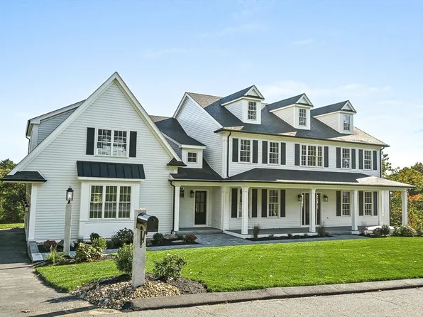 14 Liana St, Woburn, MA 01801