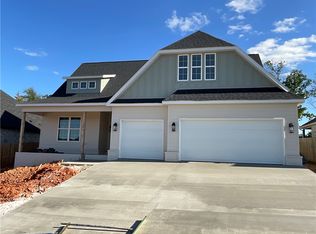 1397 Padova Ave, Tontitown, AR 72762