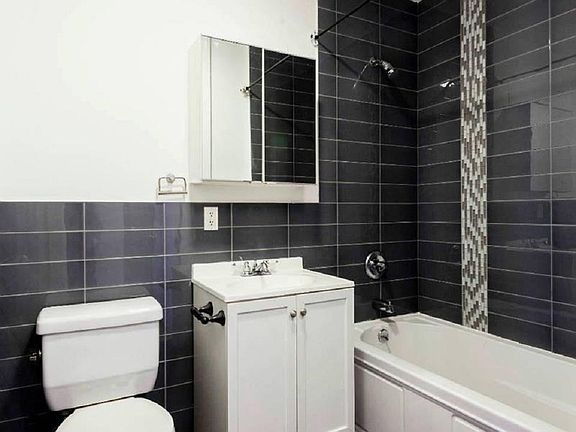 5th image of 956 Bedford Ave APT 3F