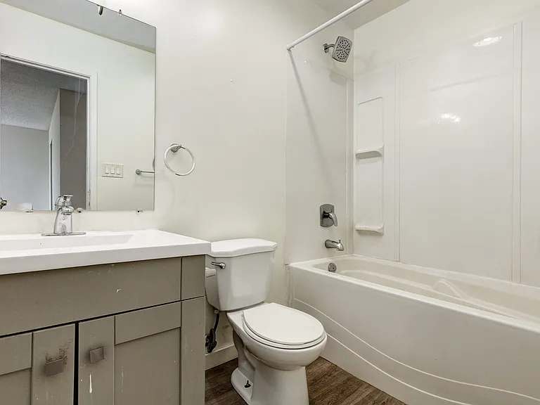 1454 Rae St — Photo 20