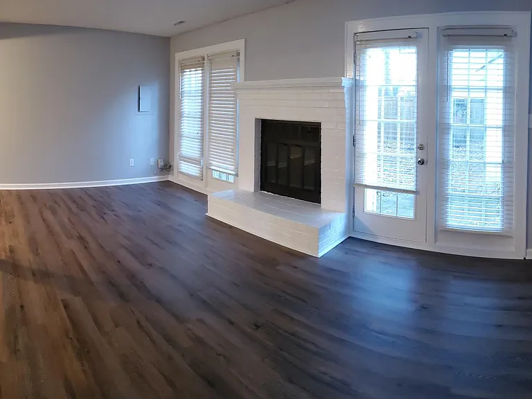 4765 Greenlaw Dr — Photo 10