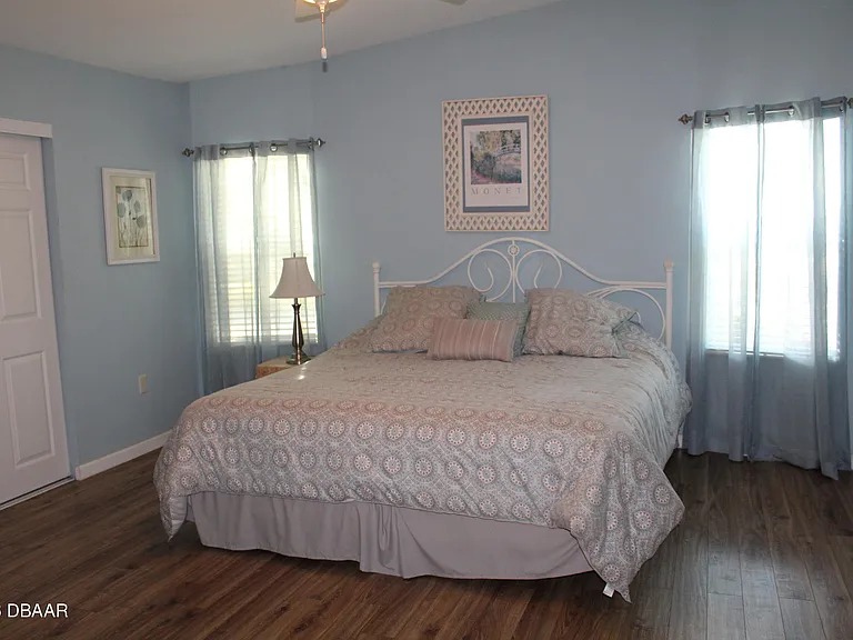 145 Green Forest Dr — Photo 16