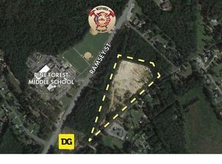 269 Slocomb Rd #1, Fayetteville, NC 28311