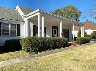 211 N Heyward St, Bishopville, SC 29010