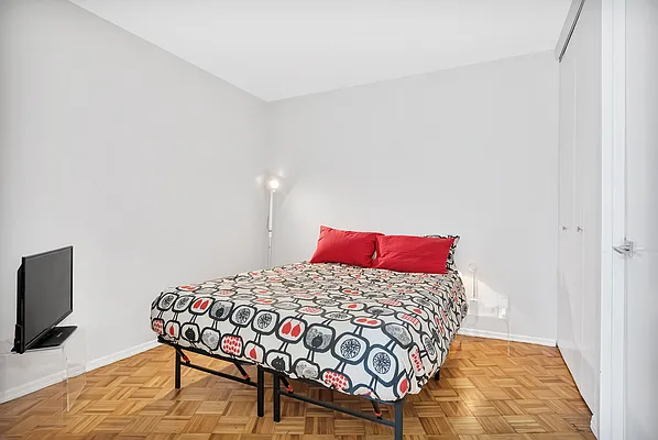 Rented by Compass | media 8