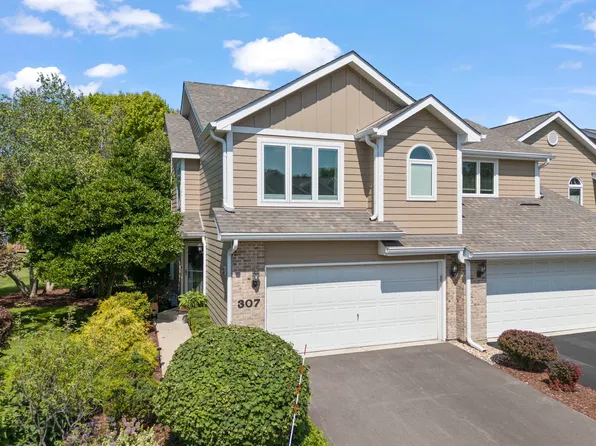 307 Jamatt Ct, Naperville, IL 60540