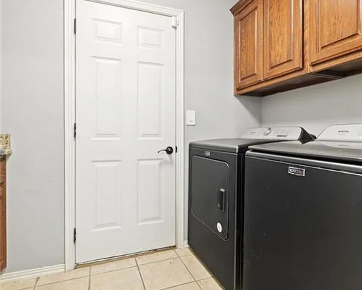 1406 N Latisha Ln — Photo 23