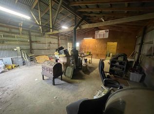 1001 8th St, Honey Grove, TX 75446