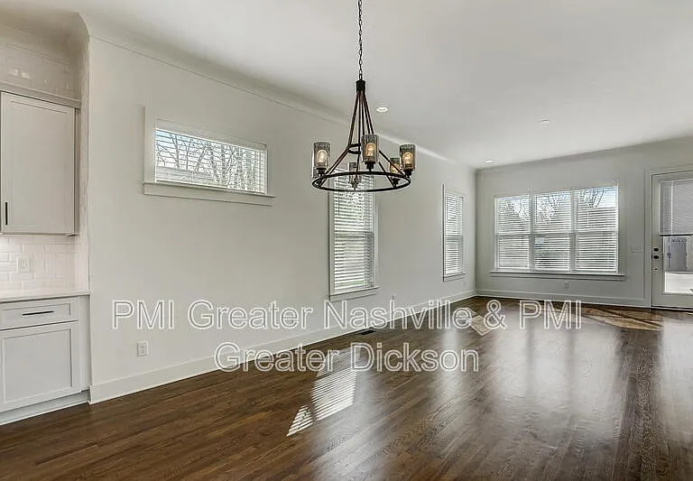 1113 Park St — Photo 36