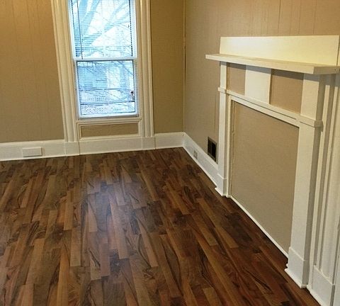 3rd image of 218 Essex St #4