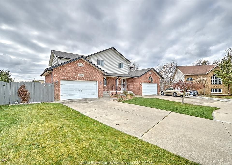 12529 Horwood Cres, Tecumseh, ON N8N 4T6 Zillow