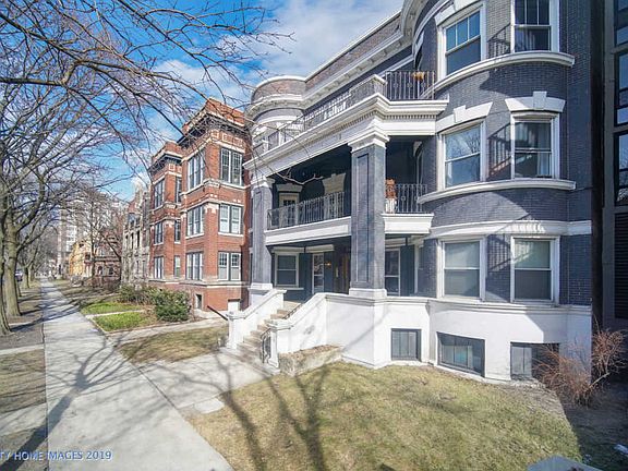 2nd image of 5463 S Hyde Park Blvd APT 1N