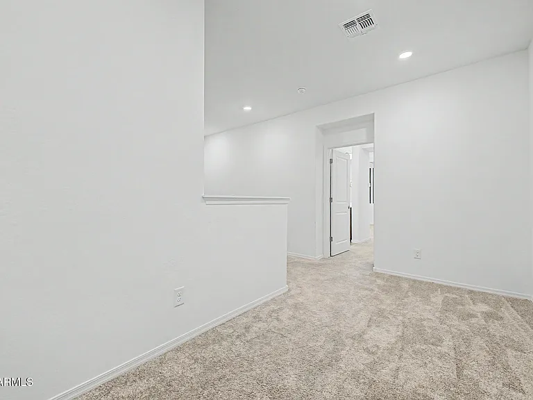 1917 E Hampton Ln #104 — Photo 18