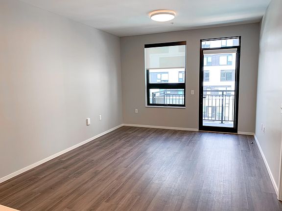 2nd image of 4136 E 8th Ave #101