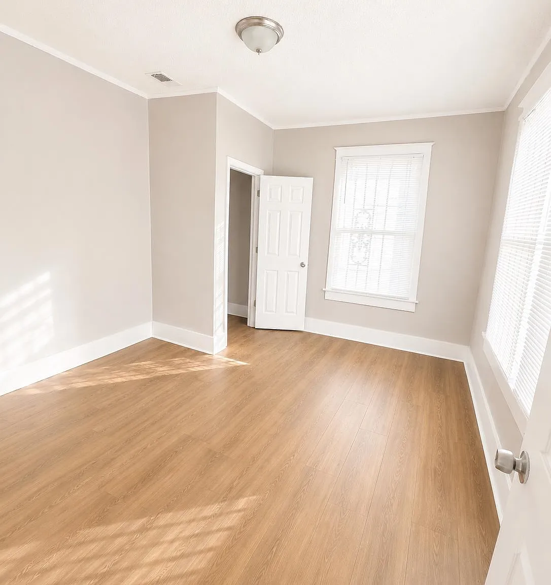 2 bed, 1.0 bath, 1000 sqft, $1,010 — Photo 4